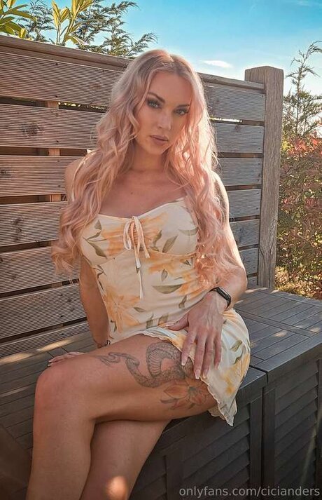 Ciciandersxx pornstar hd photo