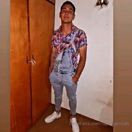 Dylanjensen pornstar pic