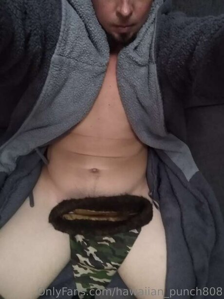 Hawaiian Punch808 star porn photo