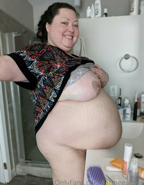 fatmeganfox naked actress archive