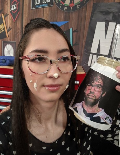 Ovilee May model sex photos