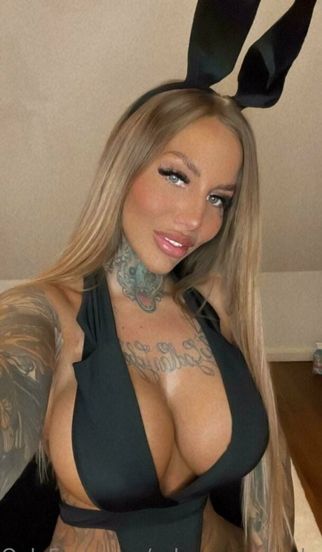 schwarzemamba89 pornstar beautiful images