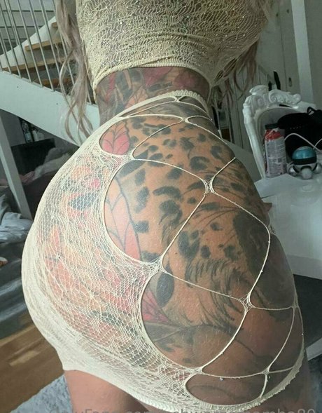 schwarzemamba89 naked pornstar photo