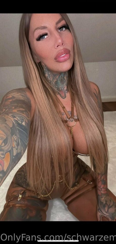 schwarzemamba89 nude star images