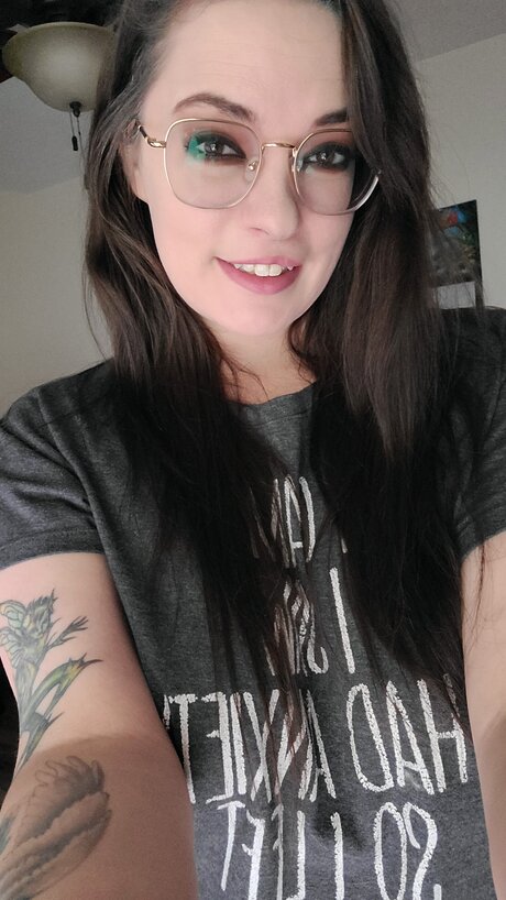 lilahvale pornographic star photos