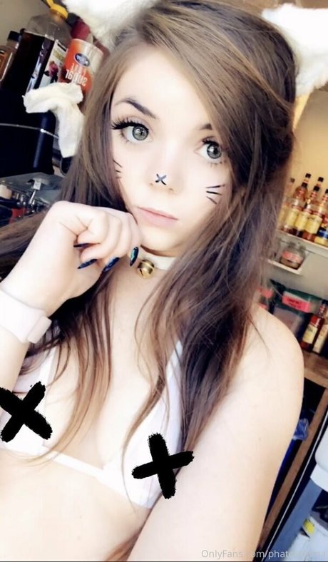 phatcatsama nice model image