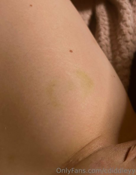 cdiddleyy sexy model image