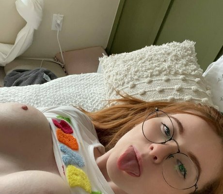 Dhailyn Suarez model hd pics