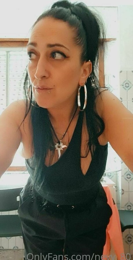 nevy 80 star nude gallery