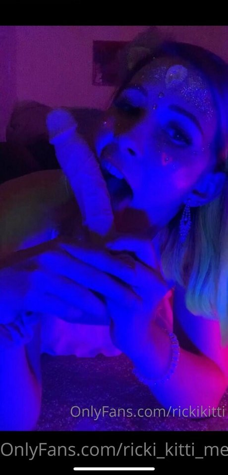 ricki kitti meow sexy star img