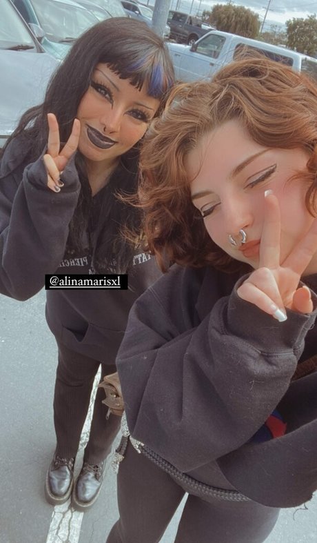 Ltlyata pretty pornstar images