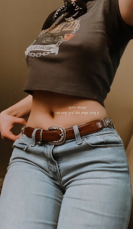 Ltlyata nice actress galleries