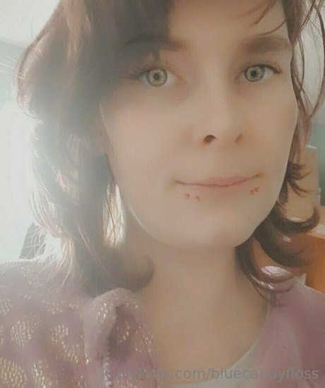 bluecandyfloss model hd pic