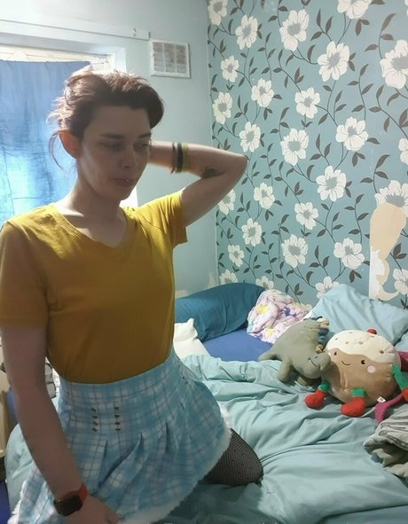 bluecandyfloss model pornographic image