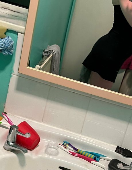 bluecandyfloss adult star pic