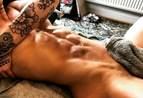 Lois Pacitto model pornographic galleries