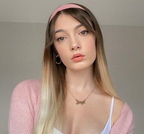 daisyfayebee xxx actress pictures