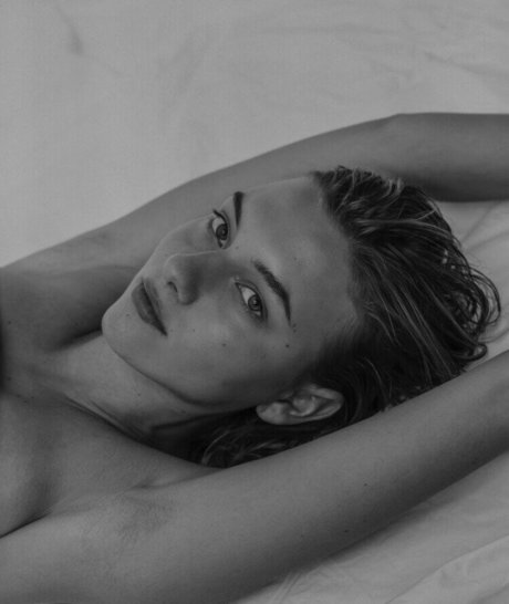 Ella Kernkamp model pornographic images