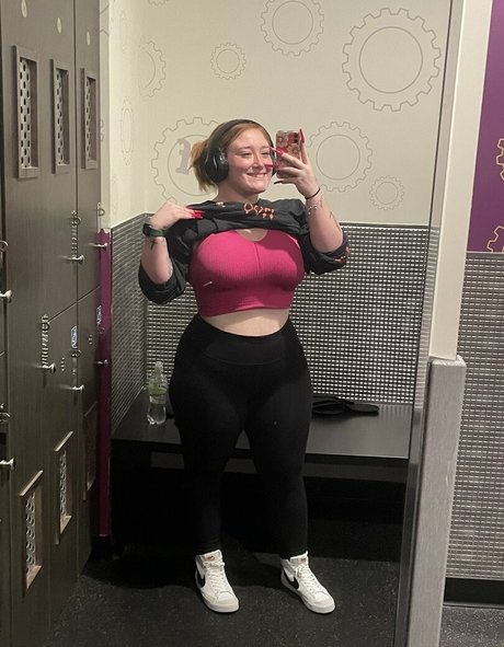 Flawlislawlis pretty pornstar photos