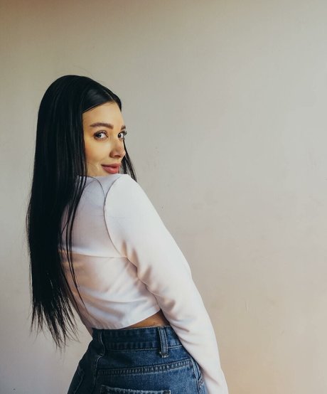 sofpaoo pornstar naked image