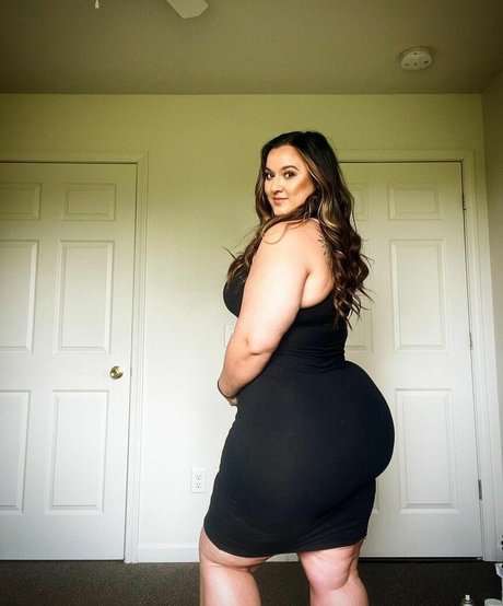 Emily Clausen star nudes photo