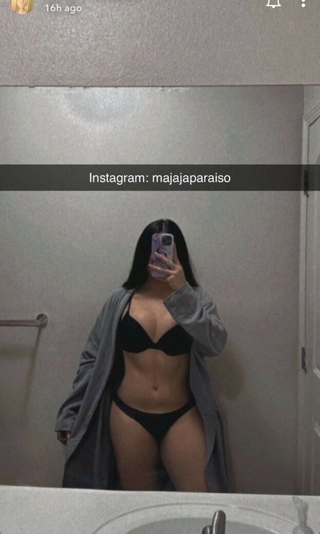 Maria Paraiso star best pics