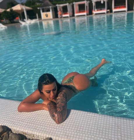 _b miruna nice star picture