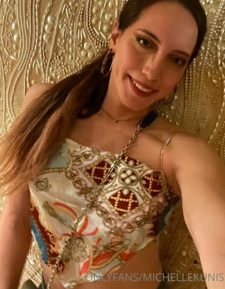 Michelle Kunis model xxx gallery