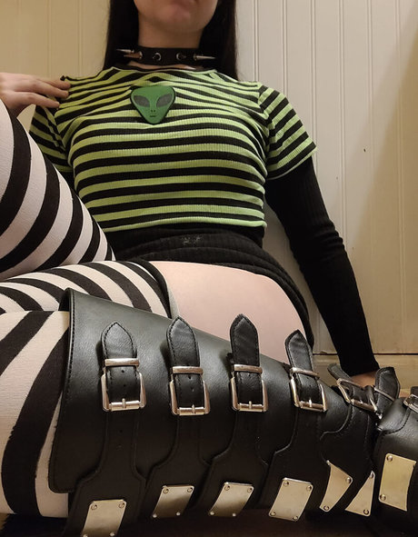 50 years old onlyfans sexy nudes picture