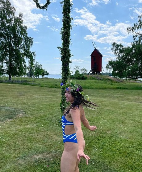 Katelyn Ohashi xxx actress gallery