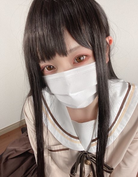 Senyasenyanko model erotic images