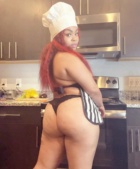 free nofacebae model high quality pics