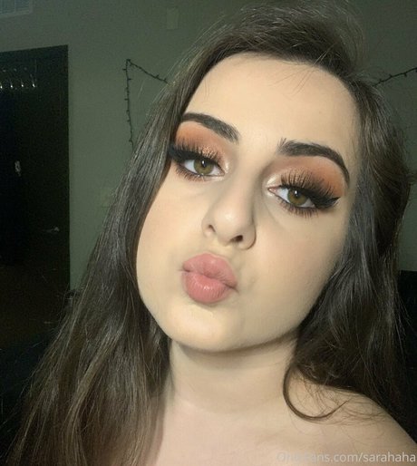 sarahaha pornstar hot picture