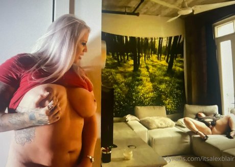 itsalexblair hot pornstar photo