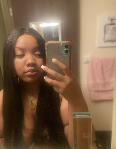 drippinvelvet pornographic actress gallery