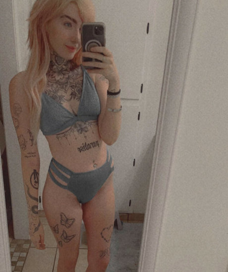 Haylayly star nude gallery