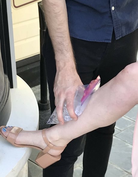 Allison Raskin free star gallery