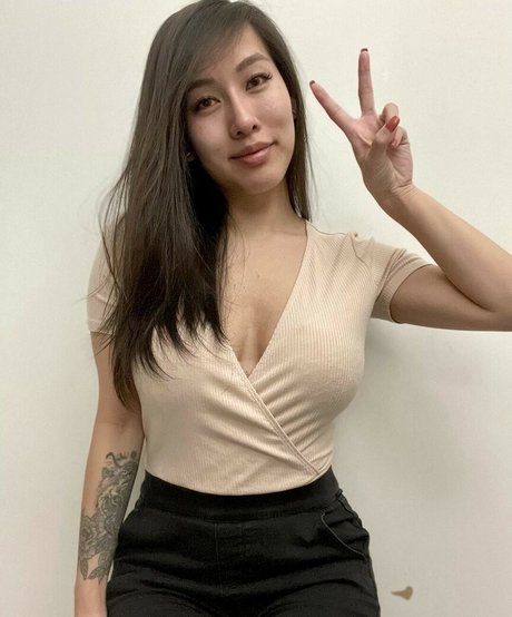 SpiiceTee hd actress photo