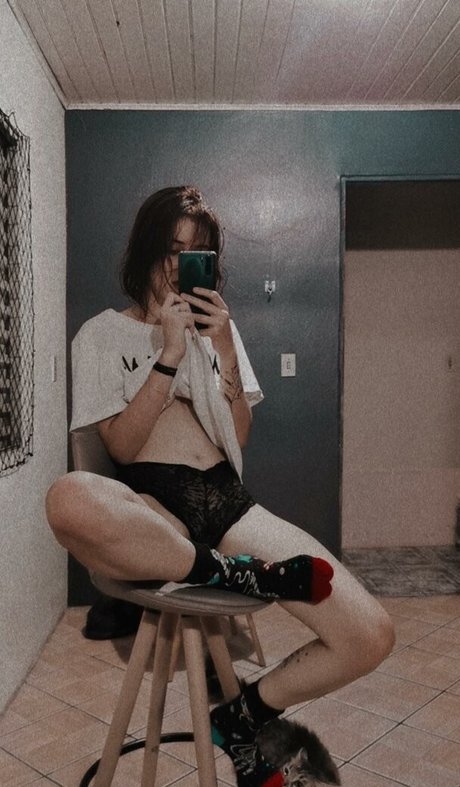 Yeshee_ star erotic gallery