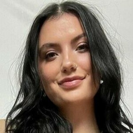 Emilysullivan model beautiful pics