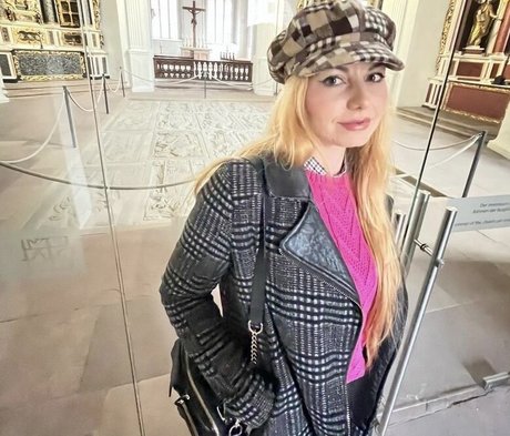 Ascolu NFT adult actress pics