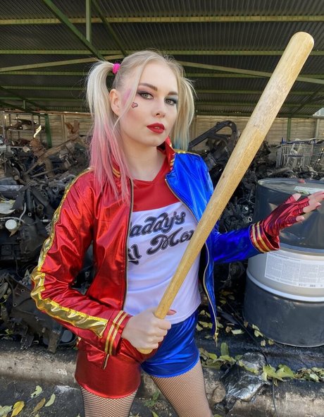 mimicica pornstar adult pic