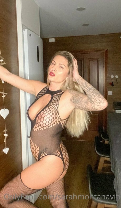 Sarah Step Mommy nude pornstar image