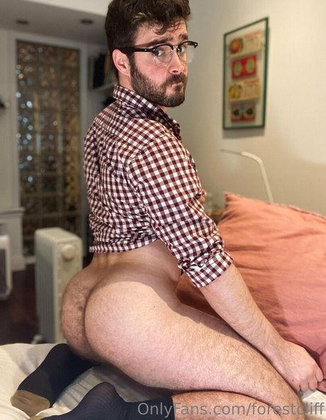 forestcliff model pornographic images