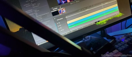 aikoblissfree model free gallery