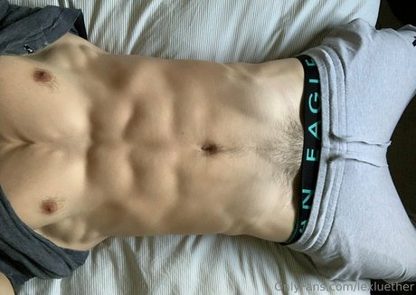 lexluether star top gallery