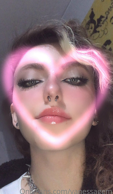 vanessagem actress img