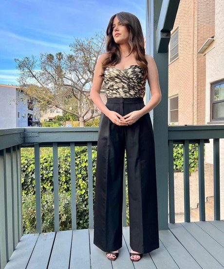 Molly Gordon pornographic star image