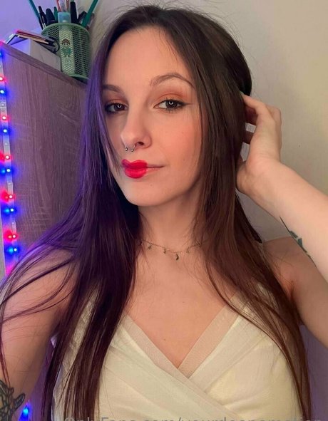 novaseren naked star archive