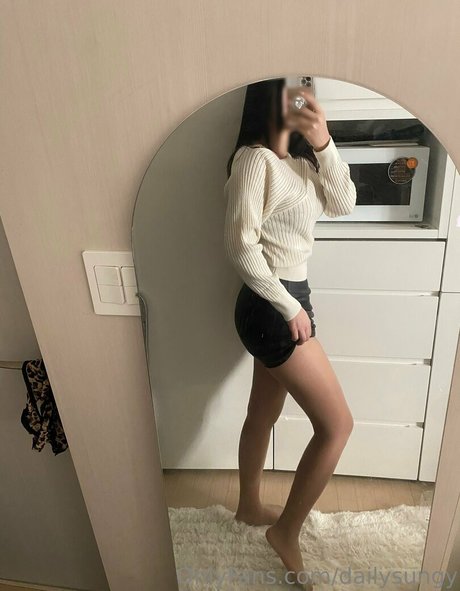 dailysungy exclusive actress photo